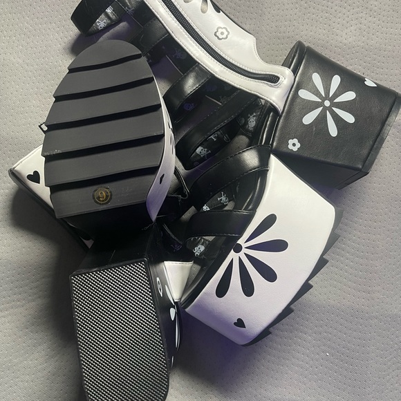 Lamoda platforms - Picture 3 of 4